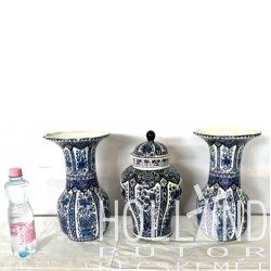 Delfti porcelán váza,3 darabos